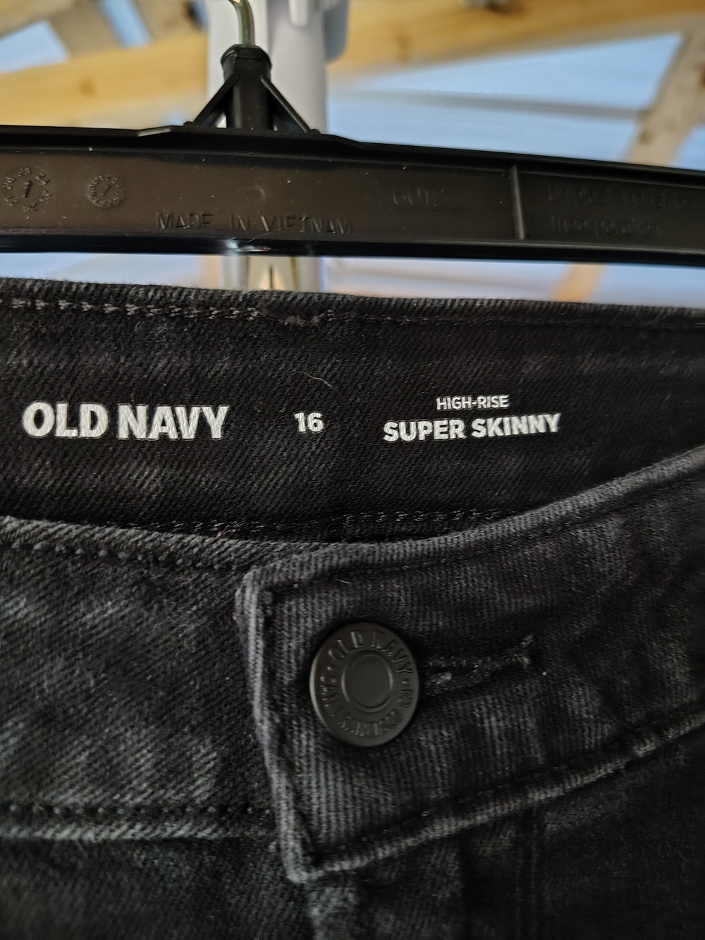 Old Navy Black High-Rise Super Skinny Jeans